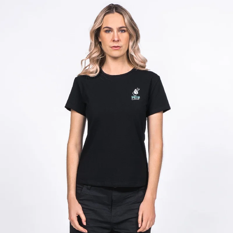 women's tops for those who want to wear pieces that are both functional and fashionableChamois Tee Womens