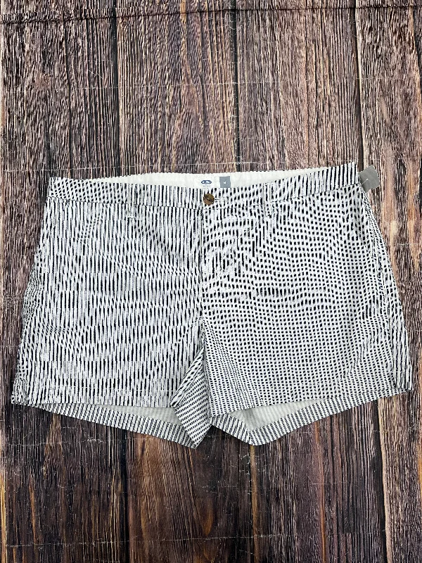 women's warm shortsShorts By Old Navy  Size: 16