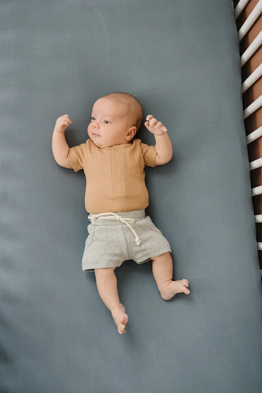 Elegant DressCafe Organic Cotton Ribbed Snap Bodysuit