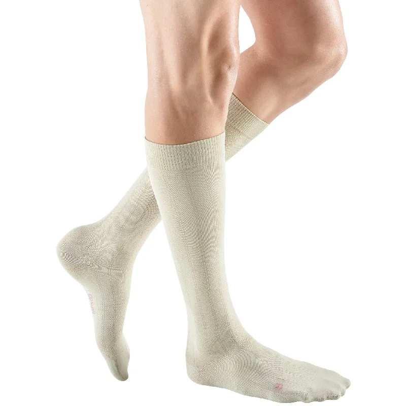 Affordable Silk StockingsMediven for Men Classic Knee High 30-40 mmHg