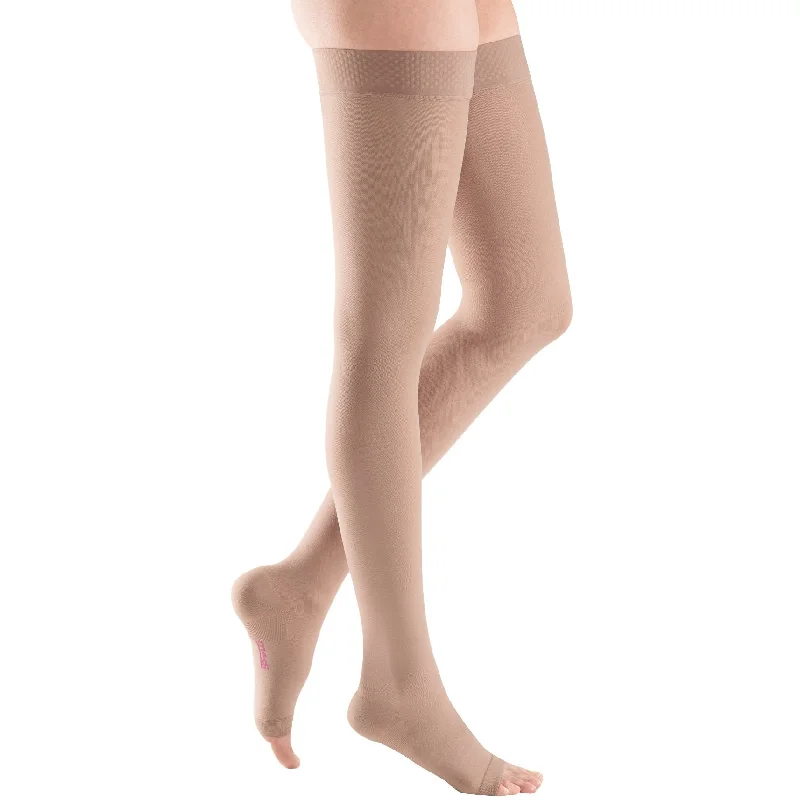 Silk Stockings in Pastel ShadesMediven Plus Thigh High 40-50 mmHg, Open Toe w/ Silicone Beaded Top Band