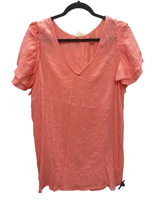 women's tops for maximalist fashion loversTop Short Sleeve By 143 Story In Coral, Size: 3x