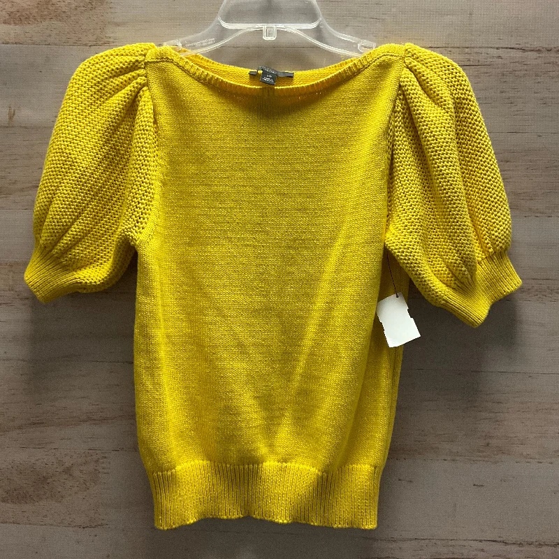 women's tops for those who want to wear pieces that are both comfortable and stylishTop Short Sleeve By Ann Taylor In Yellow, Size: Xs