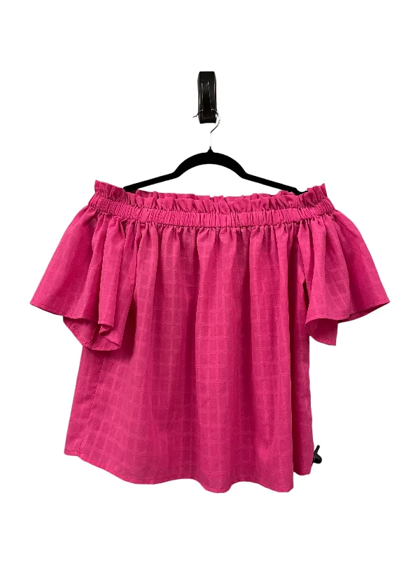 women's tops for those who want to add a personal touch to their wardrobe with unique and one-of-a-kind piecesTop Short Sleeve By Loveriche In Pink, Size: L