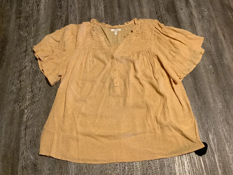 women's tops with bell sleevesTop Short Sleeve By Maurices In Yellow, Size: L