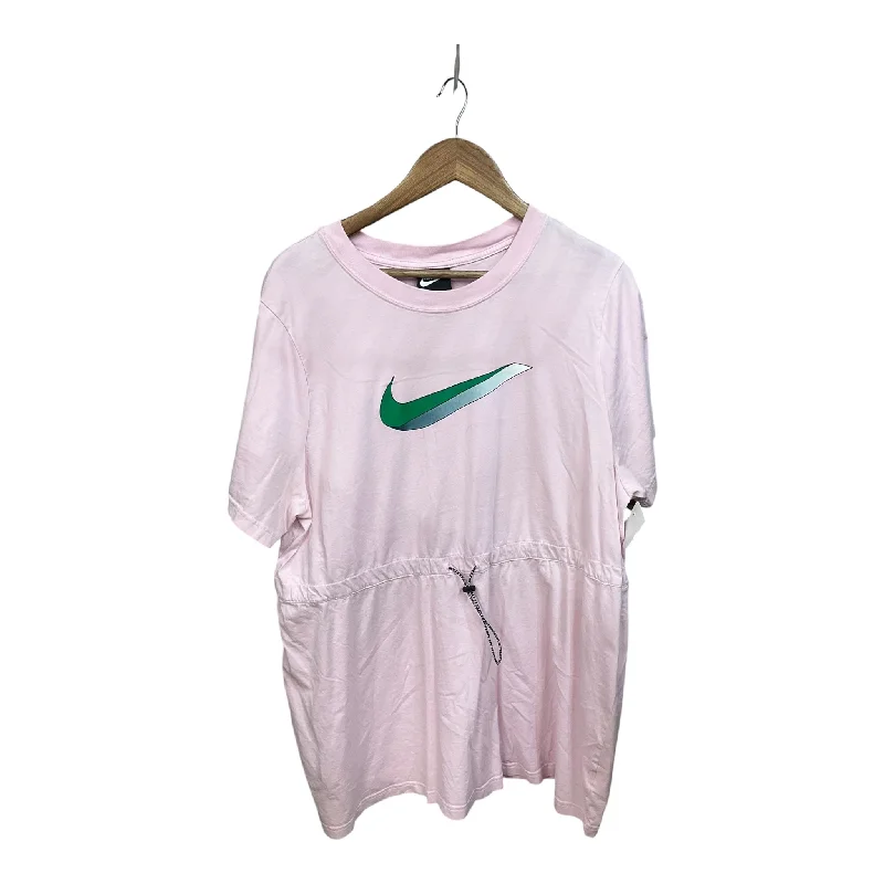 women's tops for those who want to stay warm and stylish during colder weatherTop Short Sleeve By Nike Apparel In Pink, Size: 1x