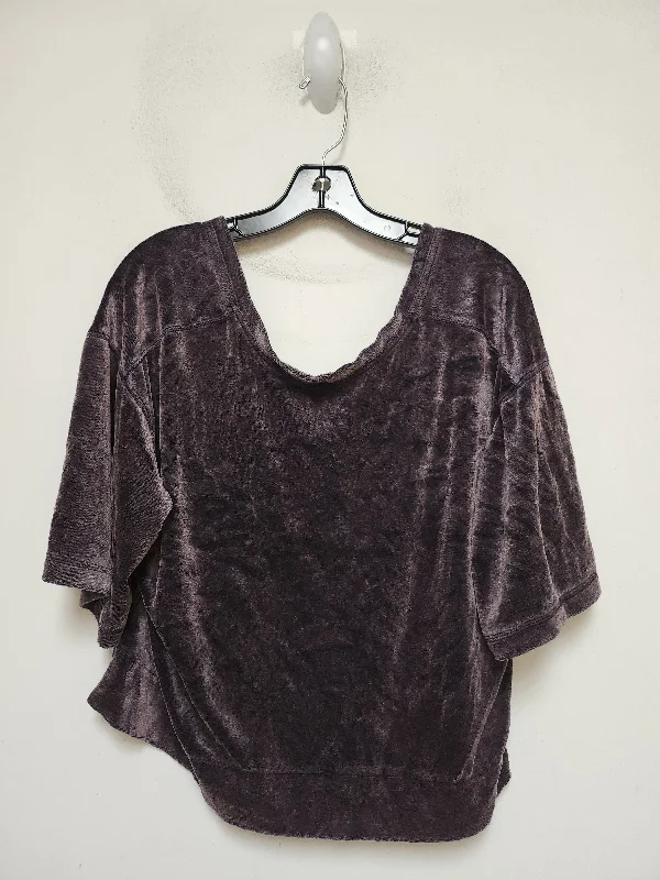 women's tops for those who want to wear pieces that are both comfortable and stylishTop Short Sleeve By We The Free In Purple, Size: Xs